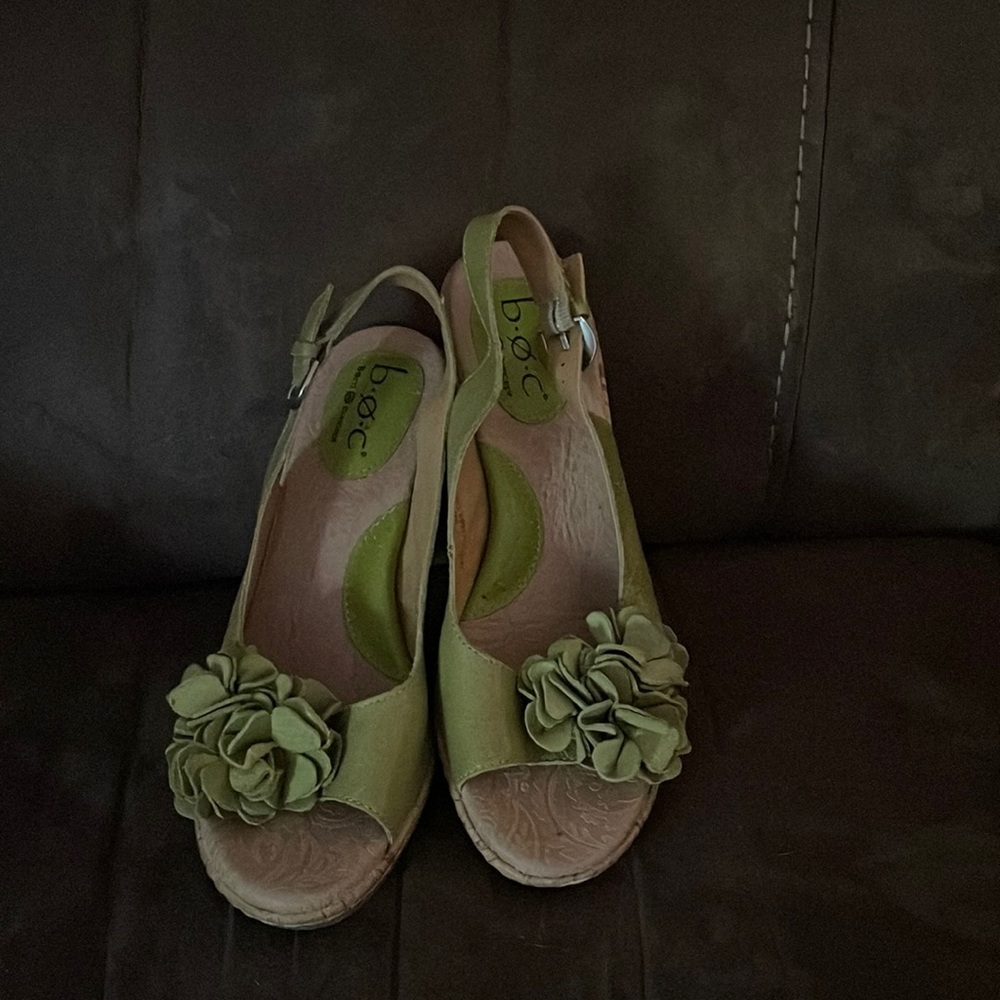 Lovely shoes in new condition